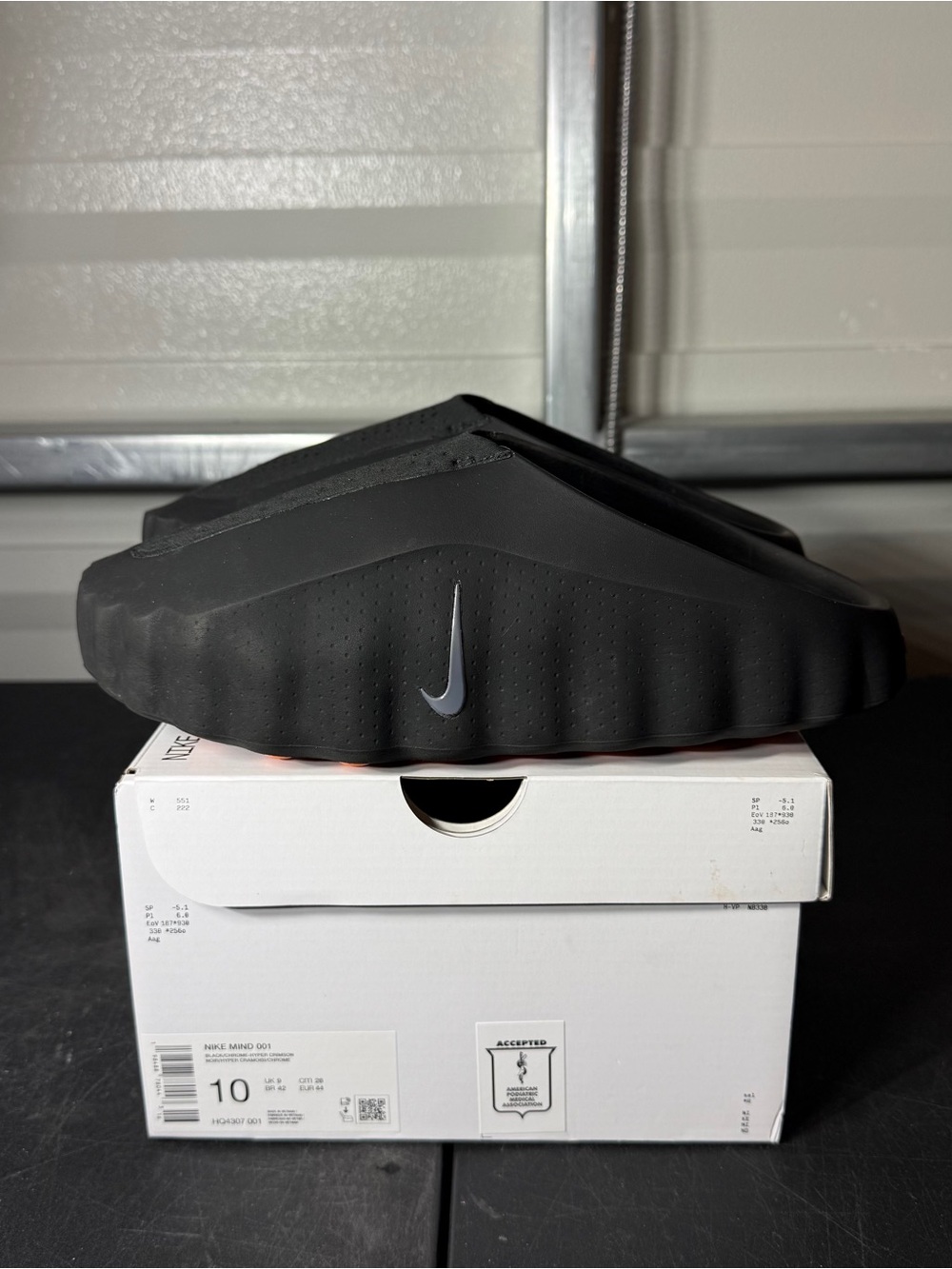 Size 10 - Nike Mind 001 Slide Black Chrome